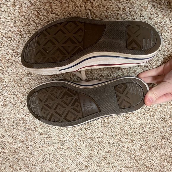 White Converse - Picture 6 of 6